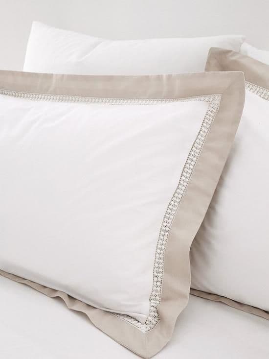 Bianca Oxford Lace Trim Quilt Set | Natural