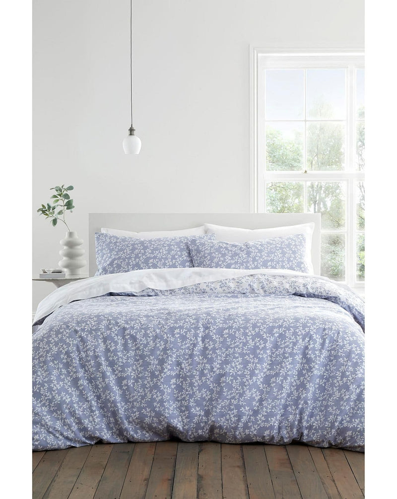 Bianca Shadow Leaves Quilt Set | Blue