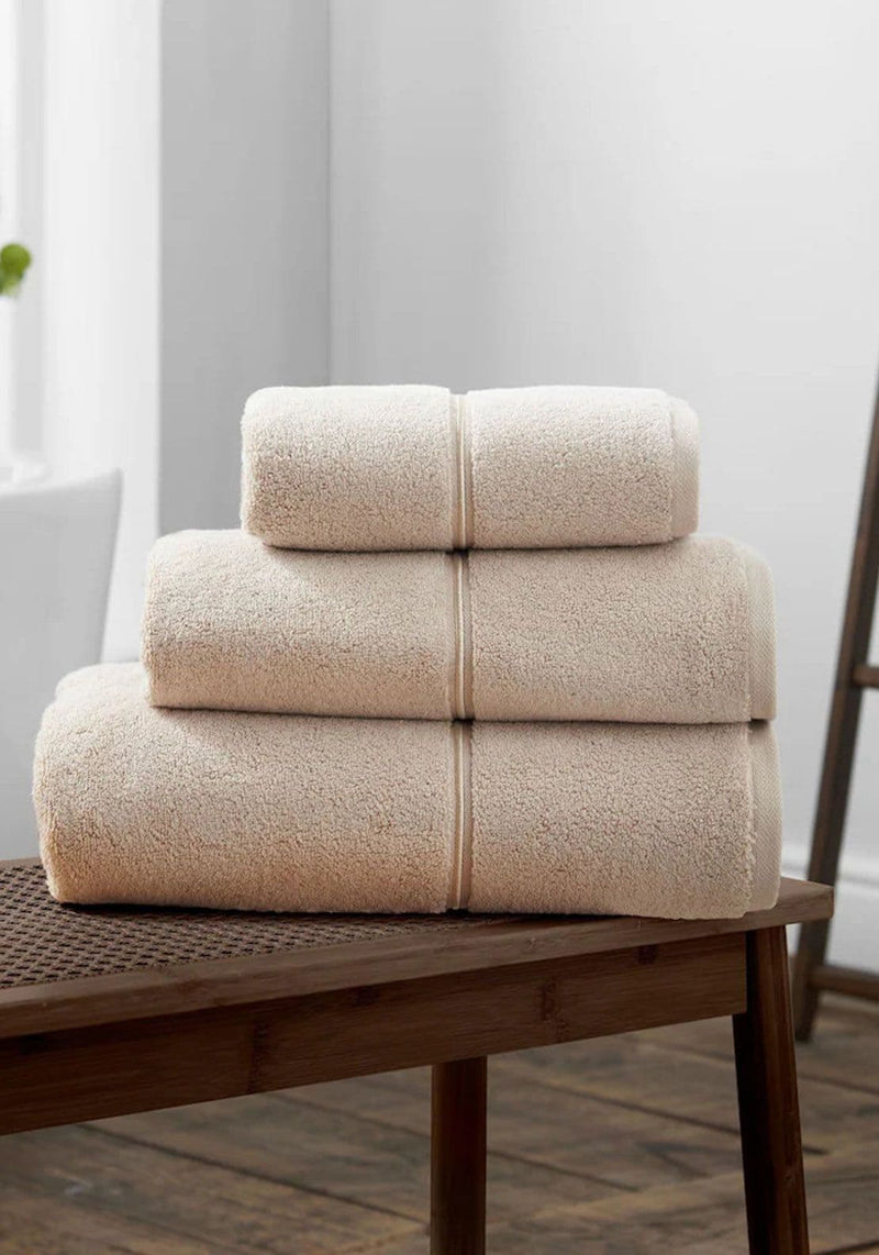 Bianca Zero Twist Satin Stitch Towel | Natural