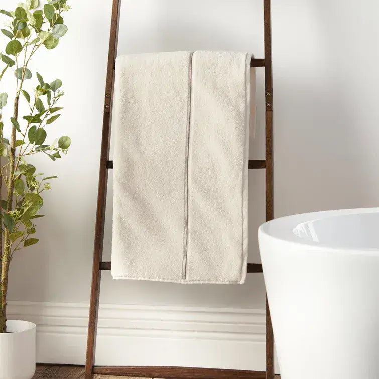 Bianca Zero Twist Satin Stitch Towel |Cream