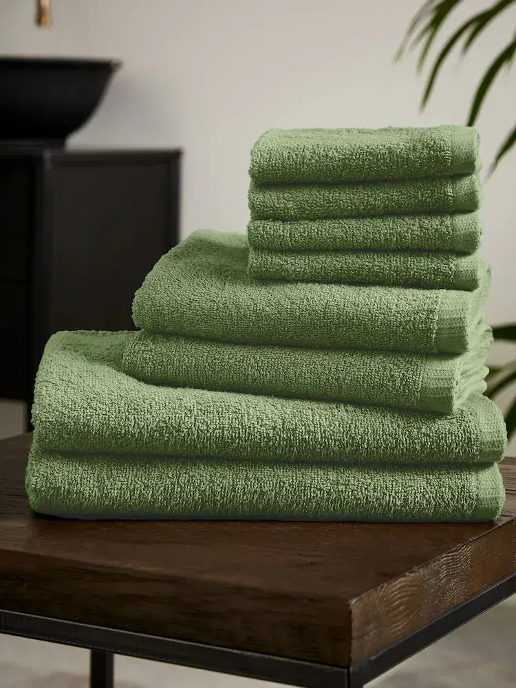 Catherine Lansfield Quick Dry Towel | Sage