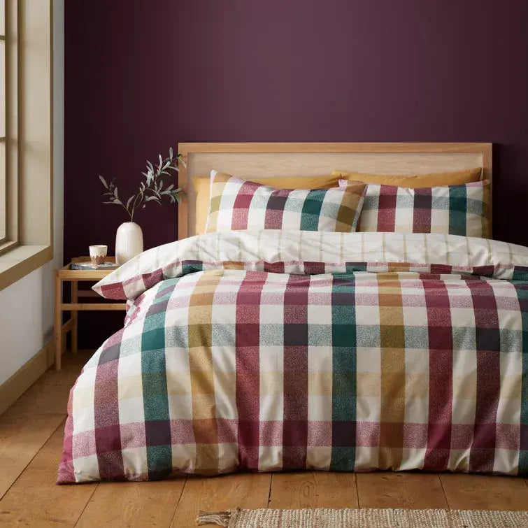 Catherine  Lansfield Autumn Check Quilt Set  | Plum