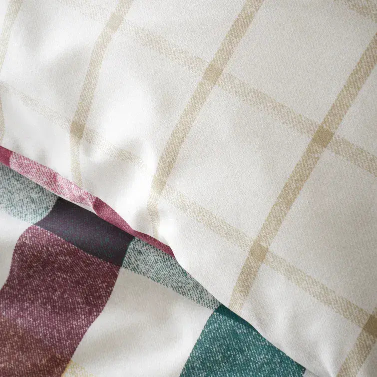 Catherine  Lansfield Autumn Check Quilt Set  | Plum