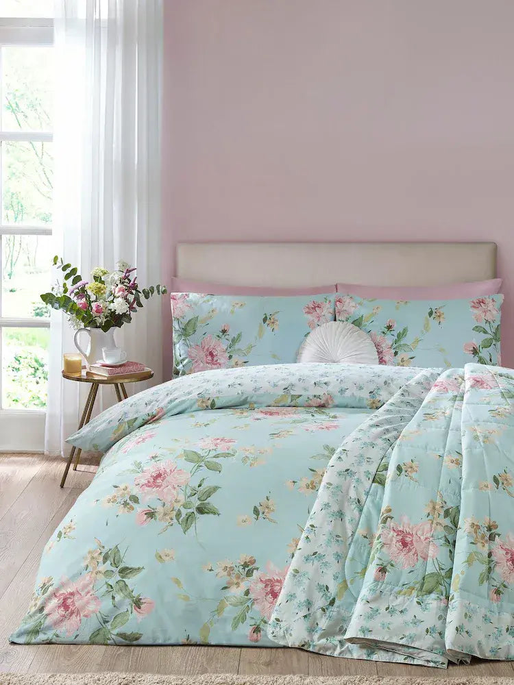 Catherine Lansfield Avebury Floral Quilt Set | Duck Egg