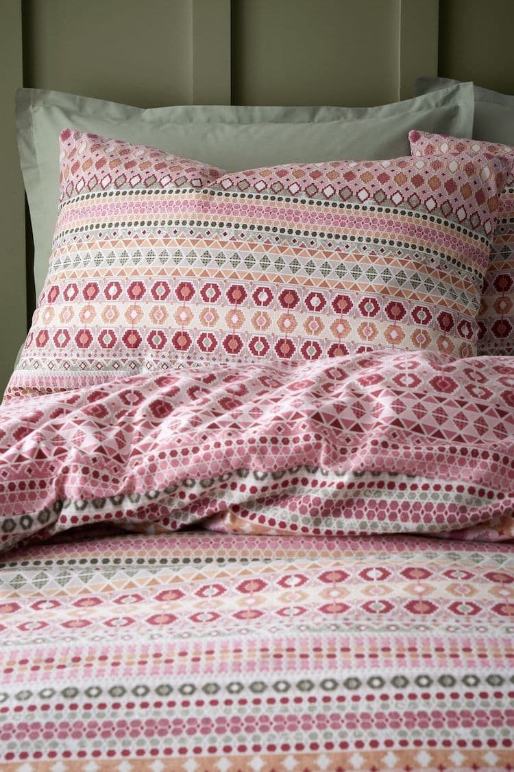 Catherine Lansfield  Brushed Fairisle Quilt  | Red