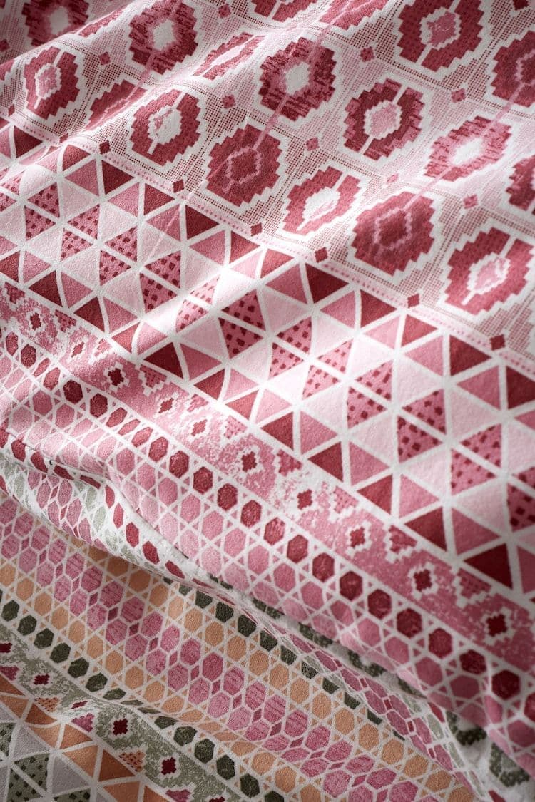 Catherine Lansfield  Brushed Fairisle Quilt  | Red