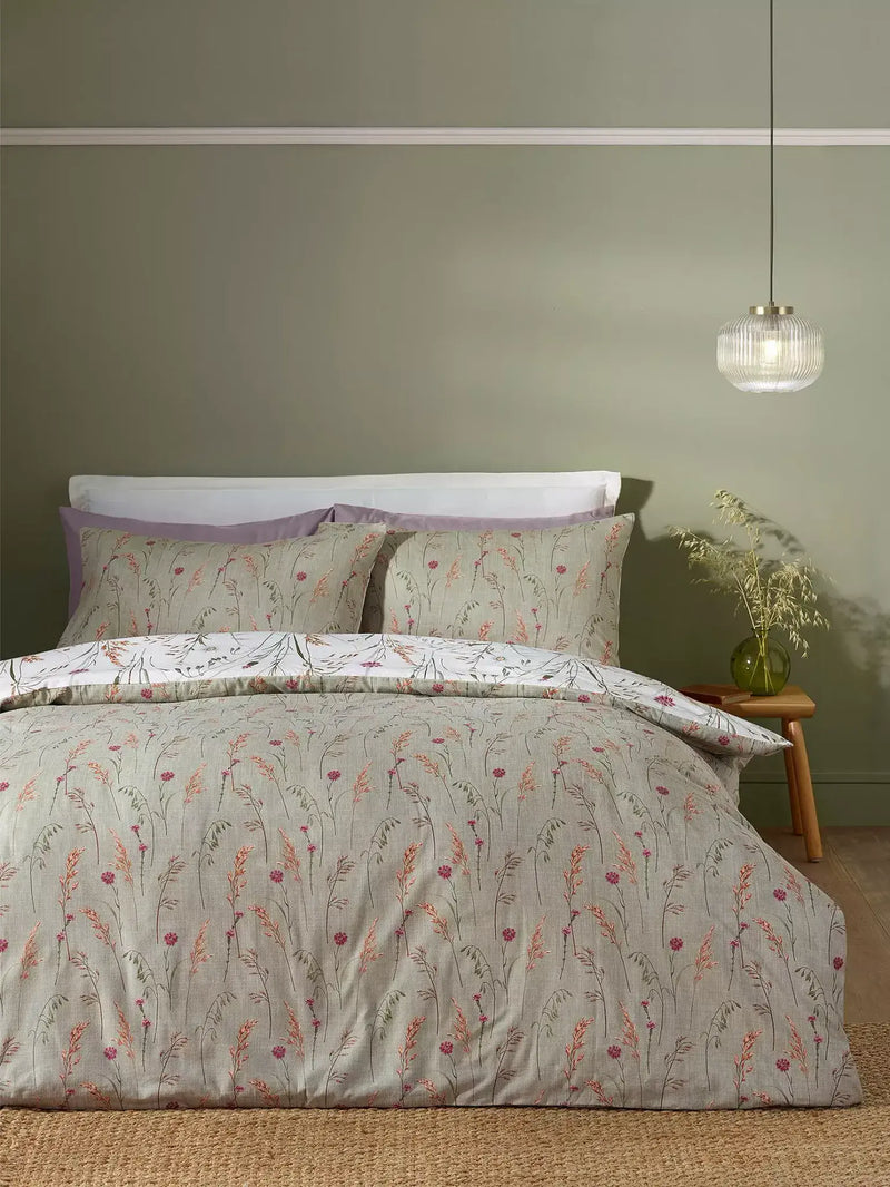 Catherine Lansfield Brushed Grasmere Quilt Set| Green