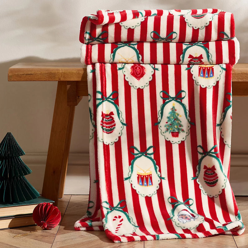 Catherine Lansfield Christmas Vintage Stripe Throw | Red 385738