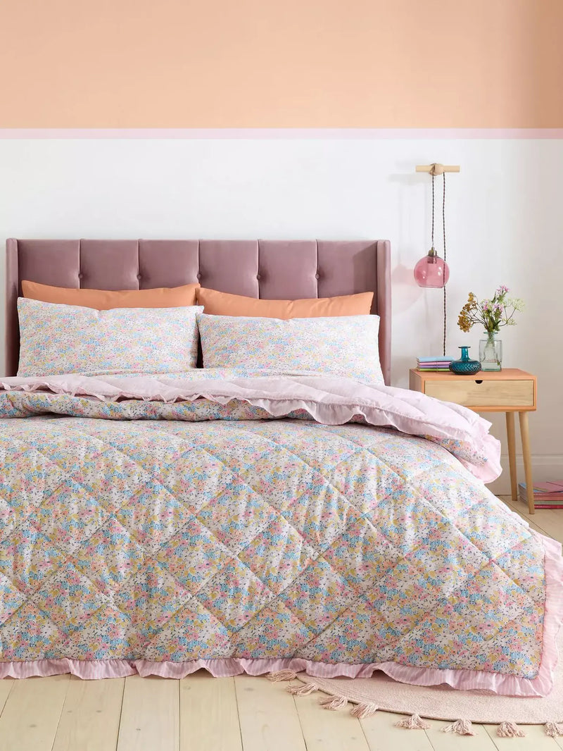 Catherine Lansfield Darcy Floral Bedspread | Pink