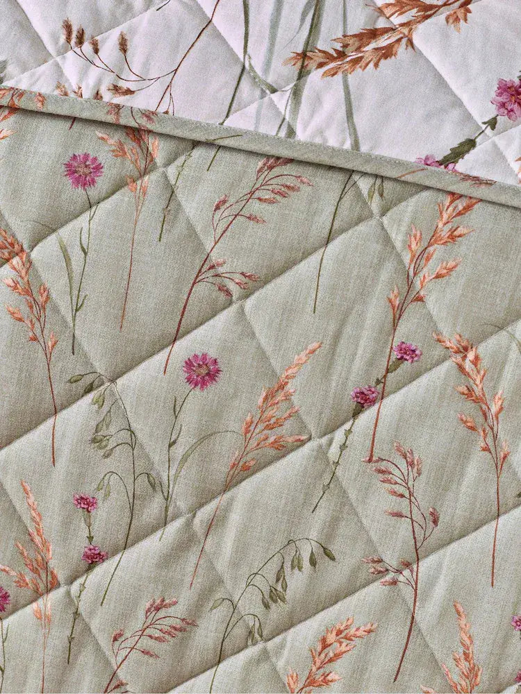 Catherine Lansfield Grasmere Bedspread | Green