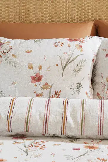 Catherine Lansfield Harvest Flowers Quilt Set| Natural