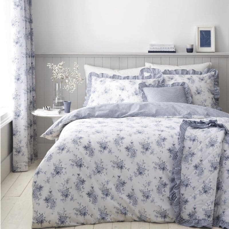 Catherine Lansfield Lucie Floral Quit Set | Blue