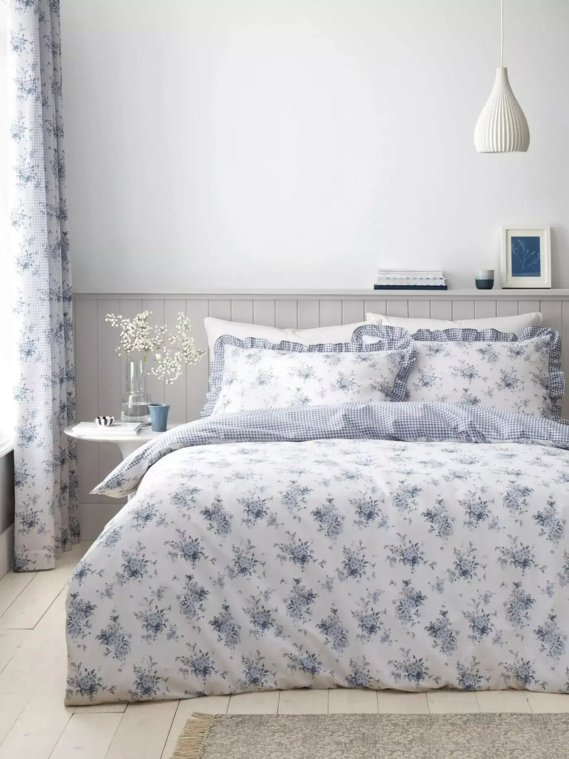 Catherine Lansfield Lucie Floral Quit Set | Blue