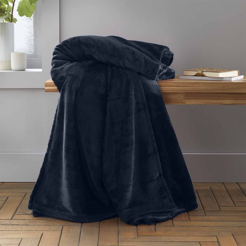 Catherine Lansfield New Raschel Throw | Navy