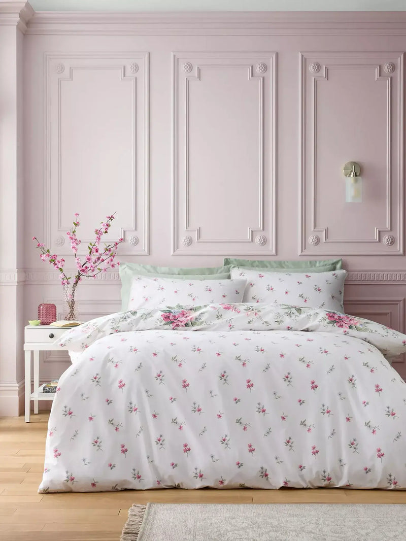 Catherine Lansfield  Penelope Floral Duvet Set|  Cream