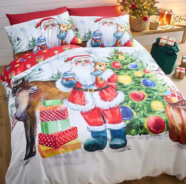 Catherine Lansfield Retro Santa Quilt Set