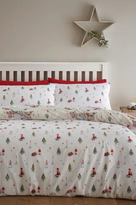 Catherine Lansfield  XMass Town Quilt Set  | Natural