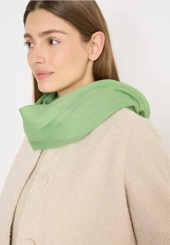 CECIL Solid Loop Scarf | Green 572756