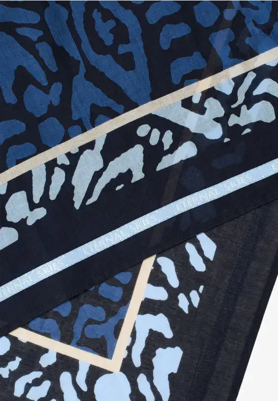 CECIL Triangle Scarf | Dark Blue 572879