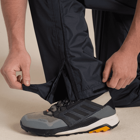 Craghoppers Ascent II Over Trousers | Black CUW029R