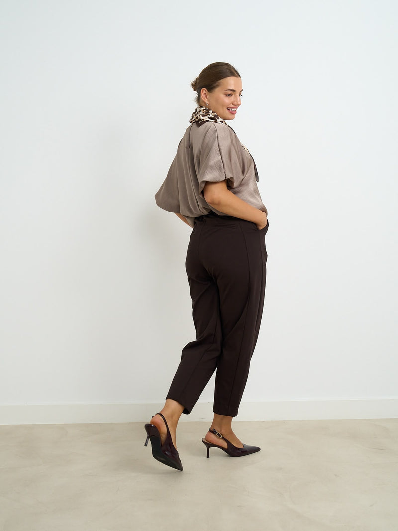 Kyla Avril Barrel Trousers | Brown 35272