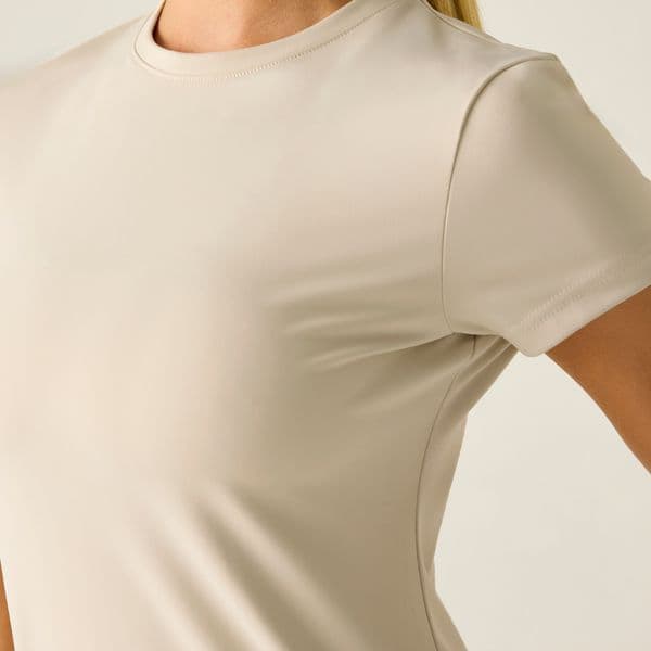 DARE 2B Refresh T-Shirt | Almond Milk DWT805