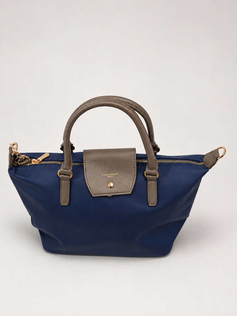 Nova Leathers Handbag with Detachable Strap | Bering Sea CM7331