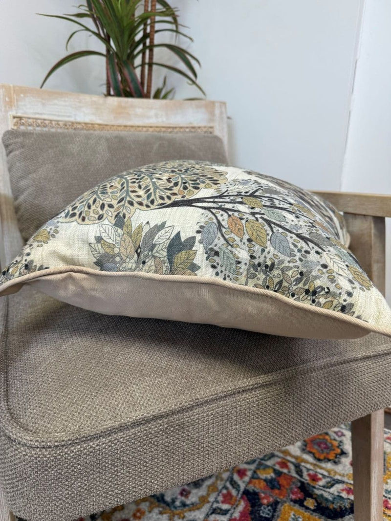 Fullshire   Arbre  Cushion  Cover 43x43 cm | Cloud Dancer