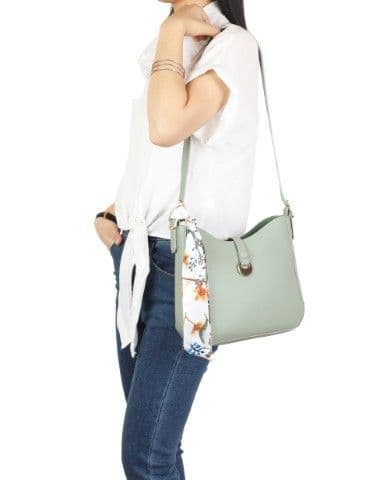 Gionni Quartz Shoulder Bag | Light Green 11G2854