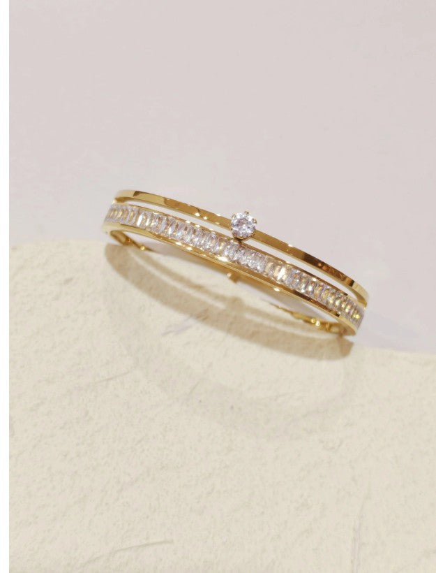 Angel Stainless Steel Bracelet | Gold B596