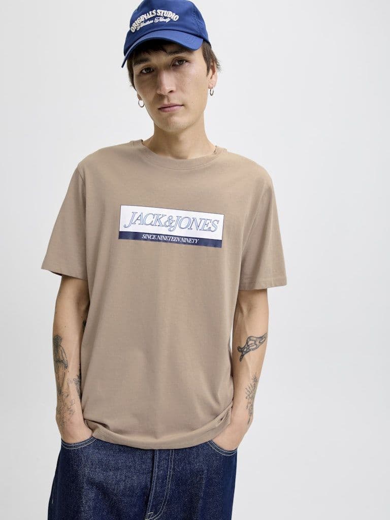Jack & Jones Inwood Block Branding Tee | Mocha