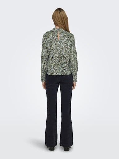 JDY Base L/S High Neck Keyhole Top| Black