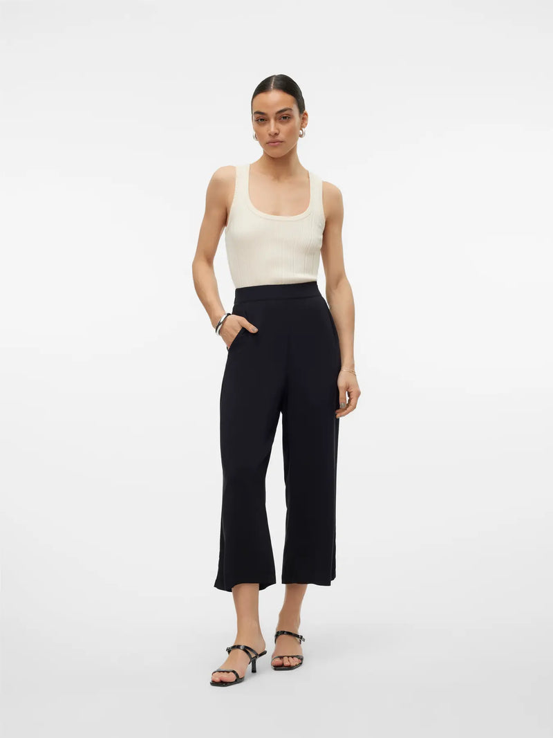Vero Moda Easy Joy HW Culotte Pants| Black