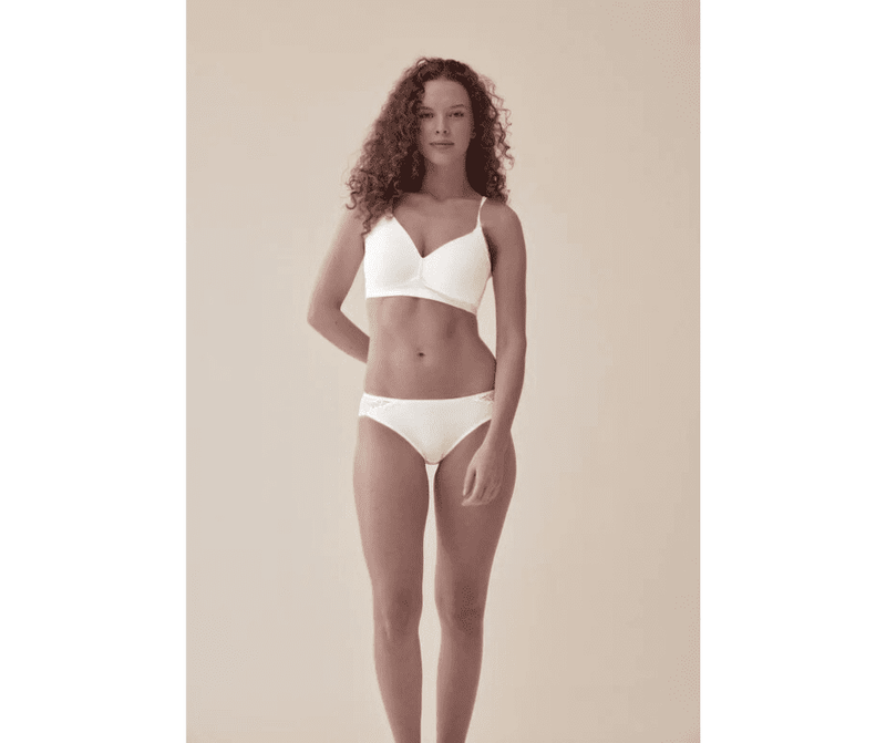 Naturana Moulded Soft Cup Bra | White 5232