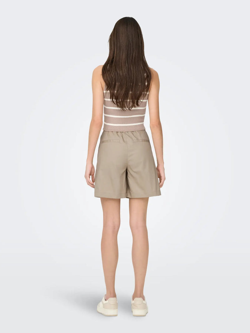 ONLY Zora MW Bermuda Shorts | Tan