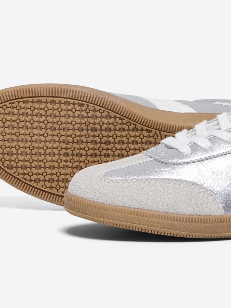 ONLY Amber PU Sneaker | Silver