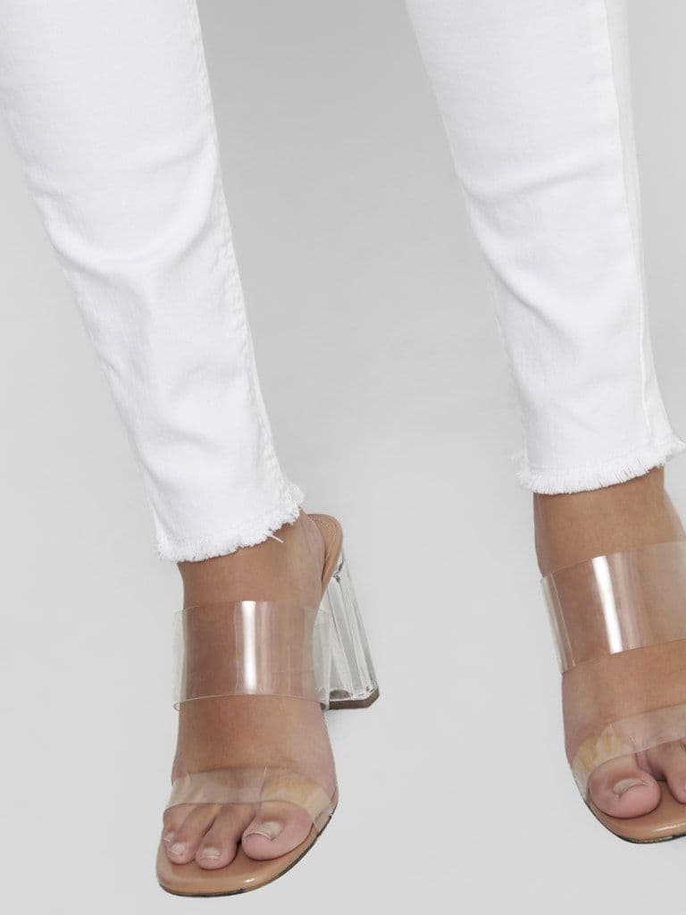 ONLY Blush Life Mid Waist Ankle raw Jeans| White