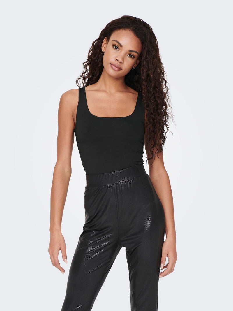 ONLY Lea S/L 2-Ways Fit Top Black