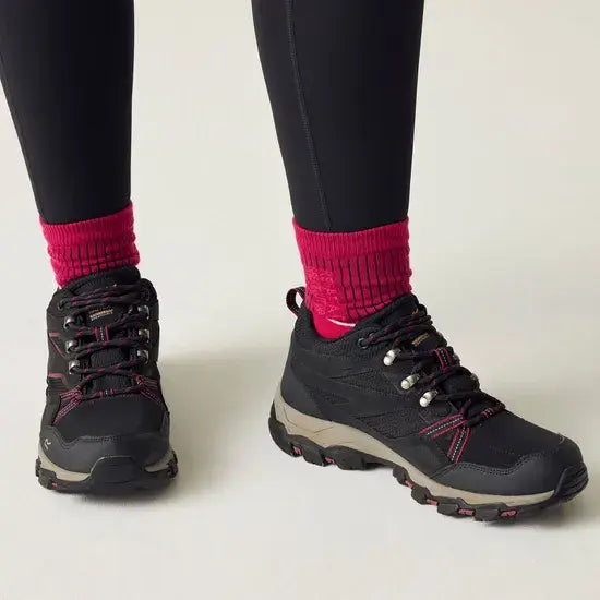 Regatta  Holcombe Walking Shoes | Black  RWF873