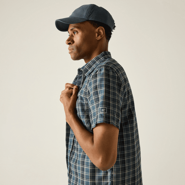 Regatta  Mindano Short Sleeve Shirt |  Night Sky Cross Check RMS228
