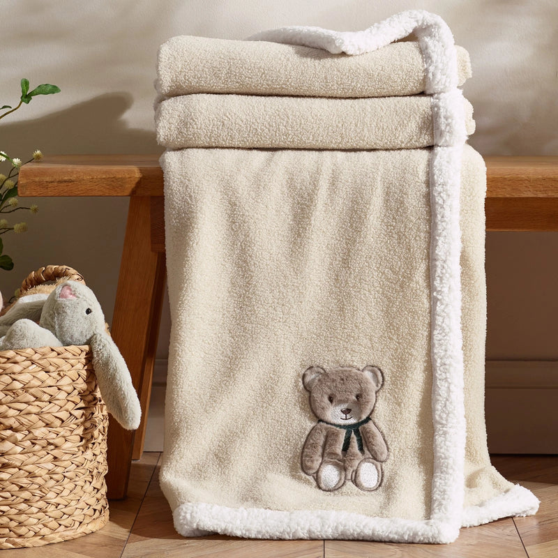 Catherine Lansfield – Teddy Bear Embroidered Boucle Sherpa Throw | Natural