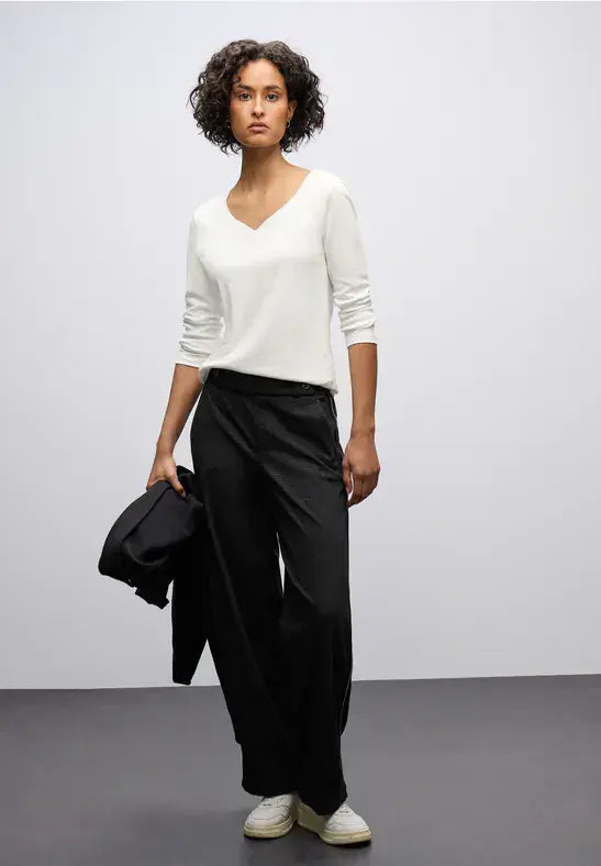 Street One L/S Shirt With Heart Neck Top | Offwhite 324251