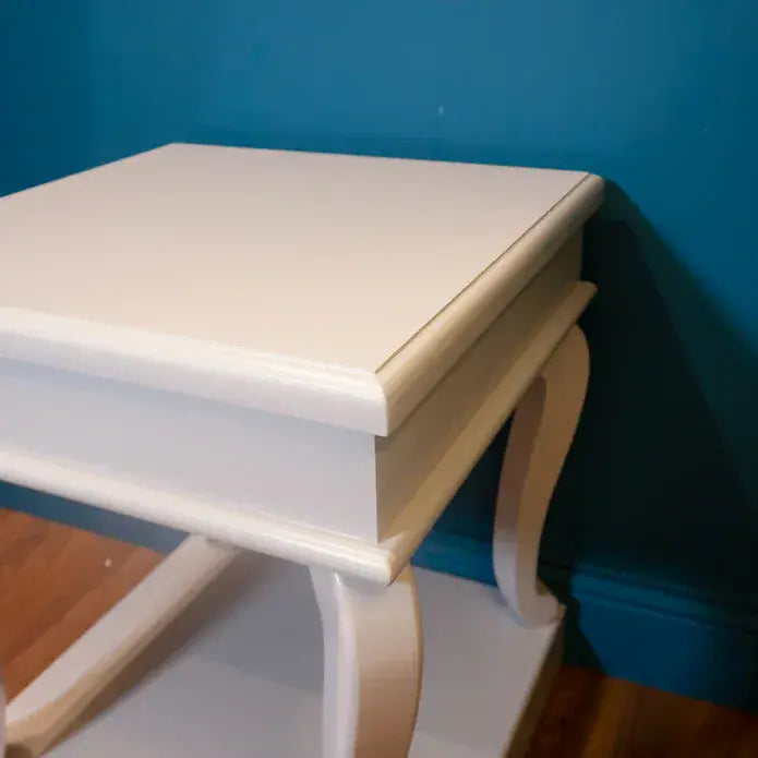 TARA Scroll End Table  | Grey  TL6321