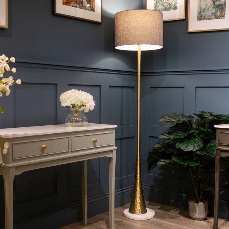 TARA  Zoe Hammered Floor Lamp 165cm | Brass TL6628