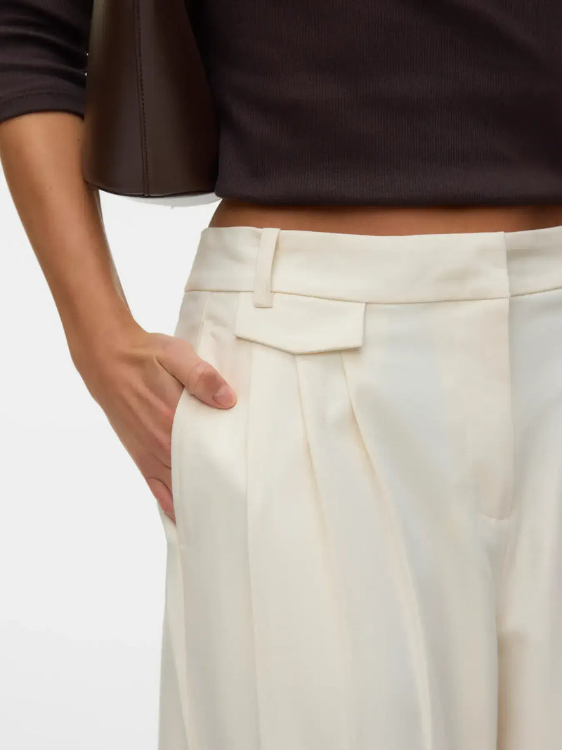 Vero Moda Drea MW Wide Pant | Birch