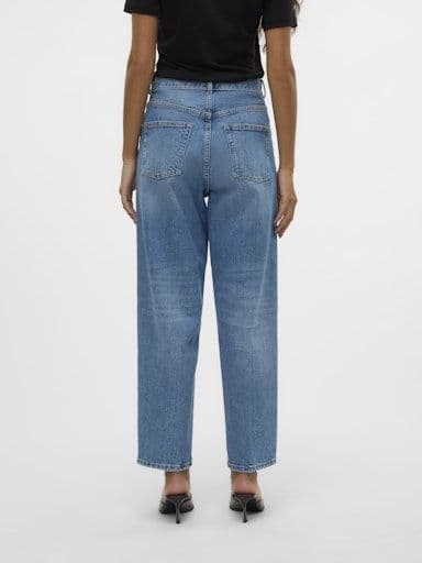 Vero Moda Etna HR Barrel Denim Jeans | Med Blue