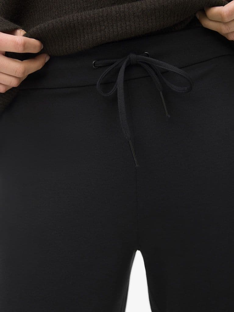 Vero Moda Eva MW Wide String Pants | Black