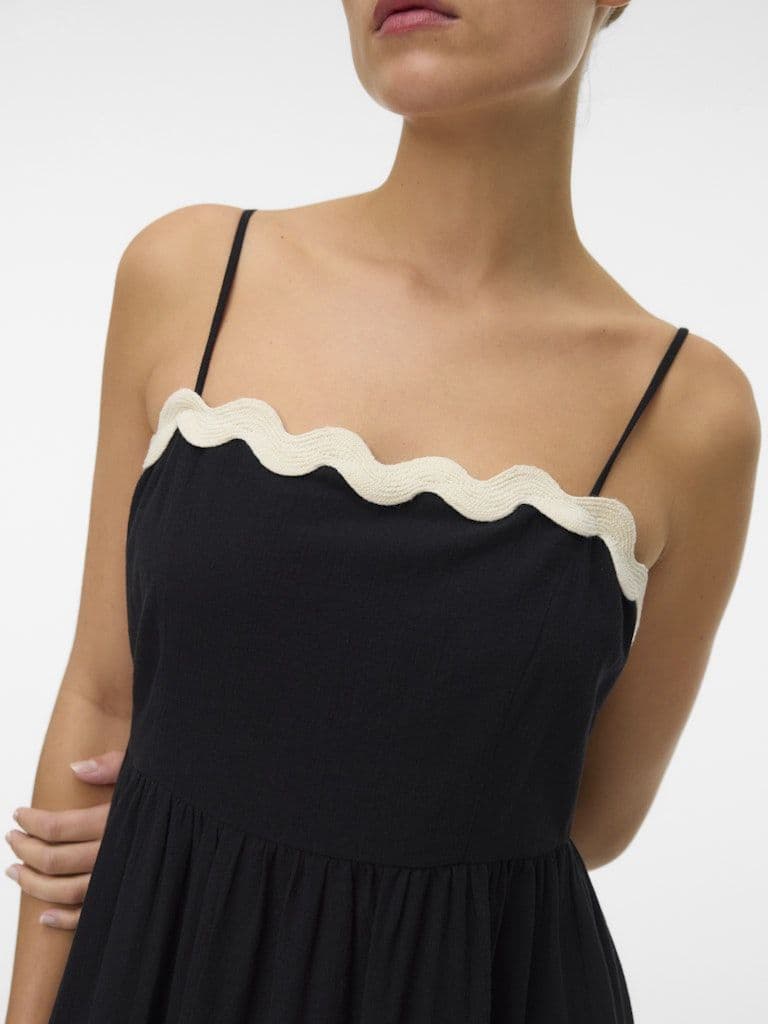 Vero Moda Jenna Singlet Ankle Dress  | Black /white