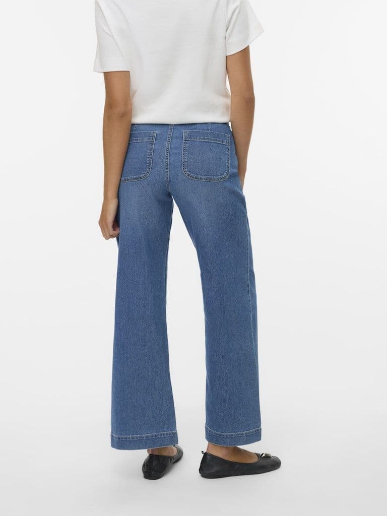 Vero Moda Kayla HR Wide Button Jean | Light Blue