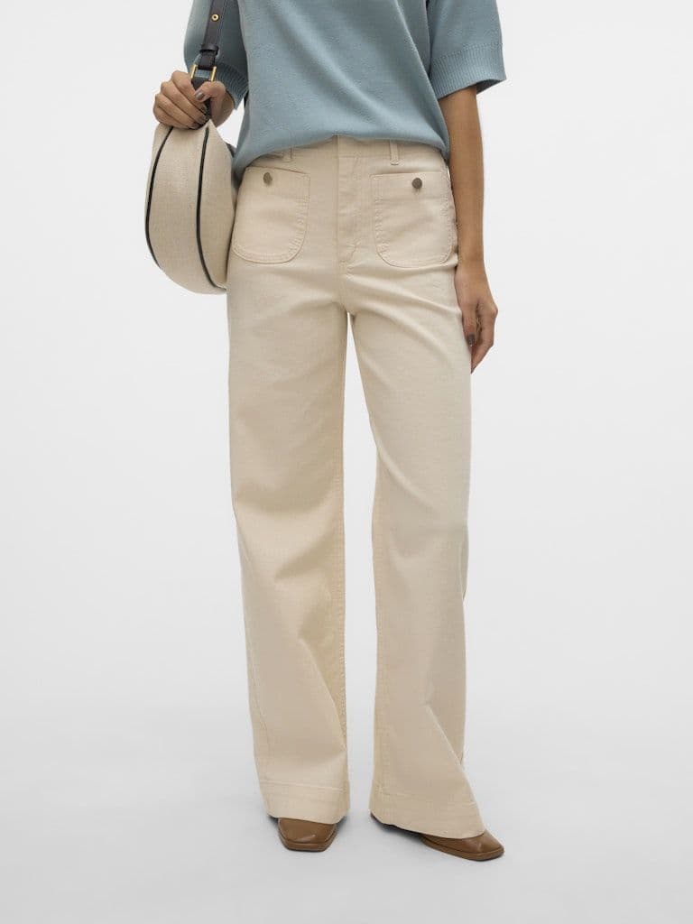 Vero Moda Kayla HR Wide Pocket Jean| Ecru